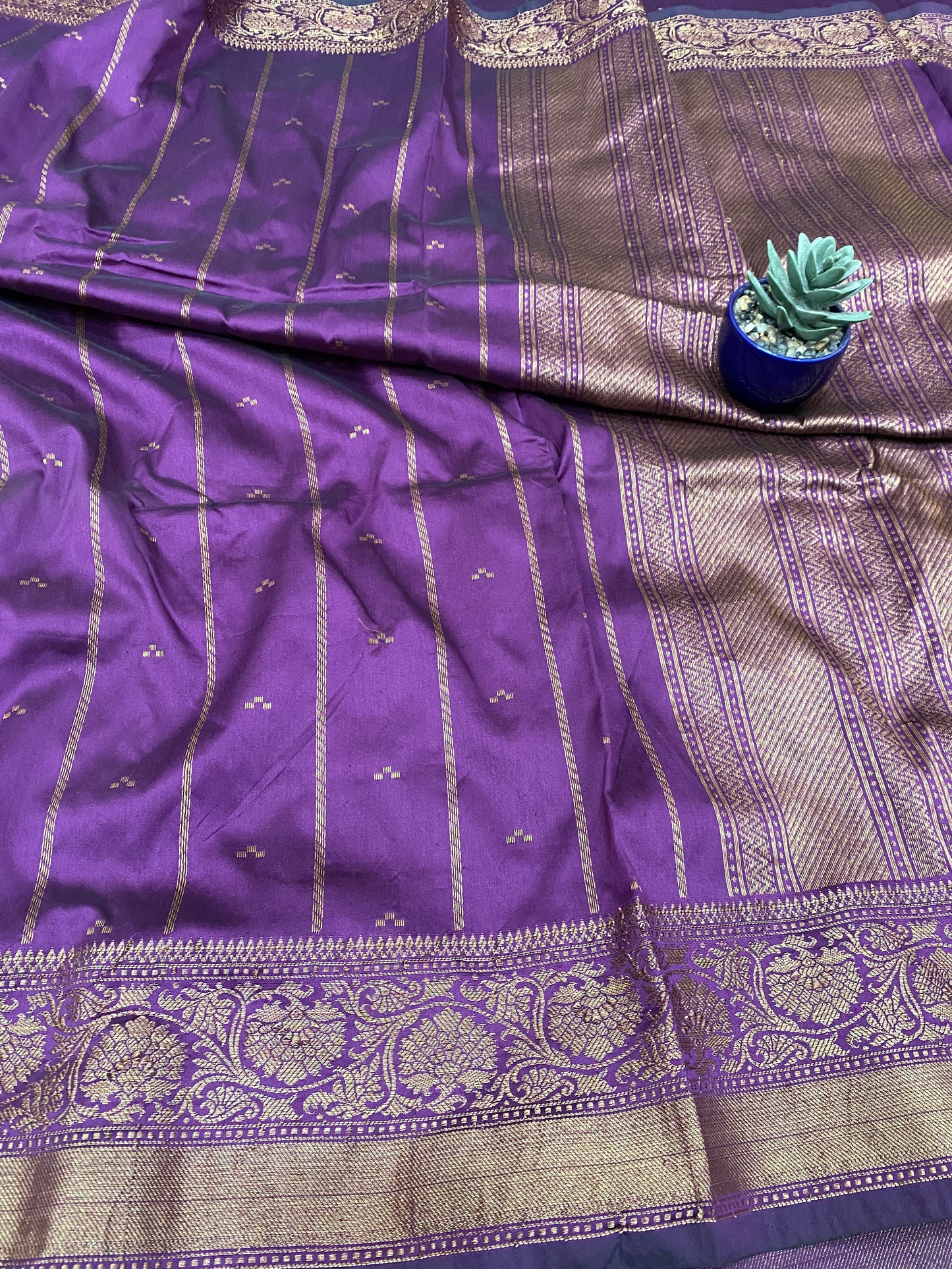 Soft Silk Stripe Booti Saree