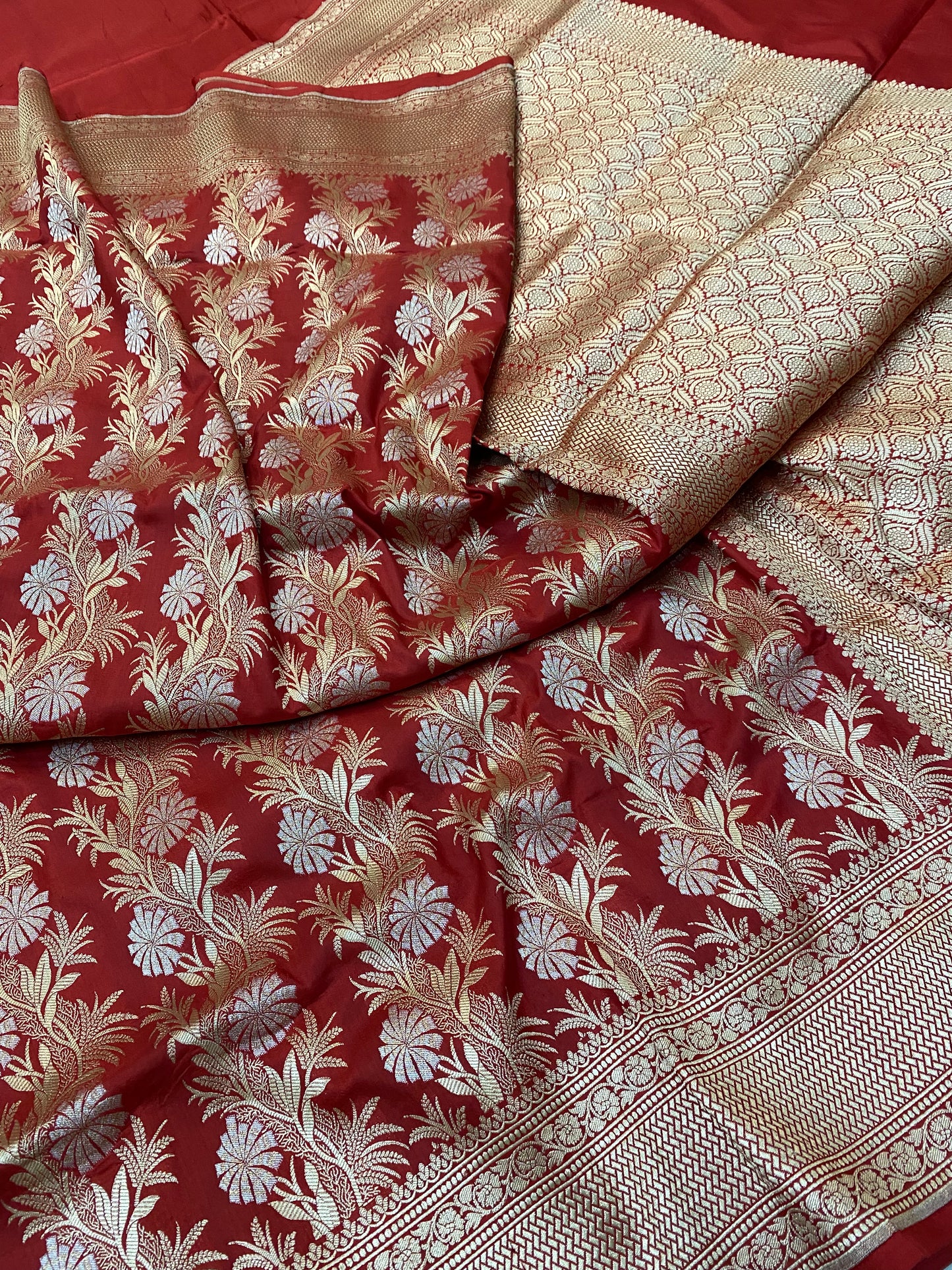 Pure Silk Banarasi Floral Stripe Saree