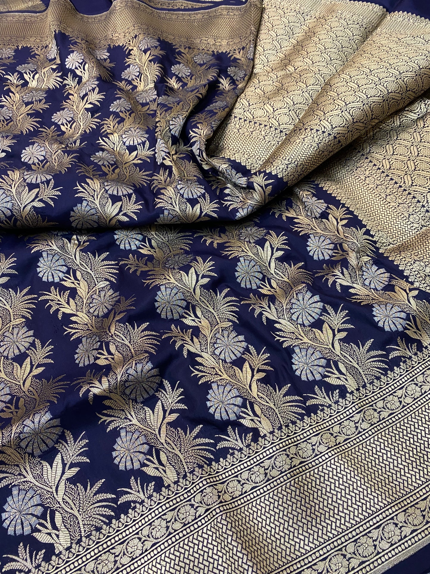 Pure Silk Banarasi Floral Stripe Saree