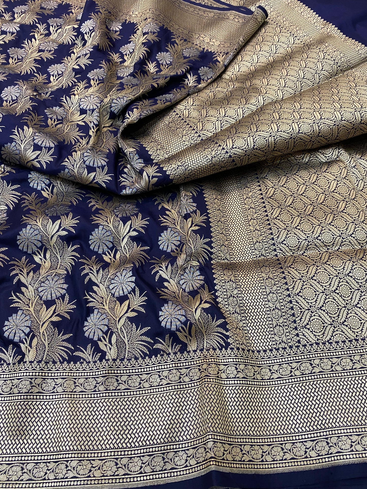Pure Silk Banarasi Floral Stripe Saree