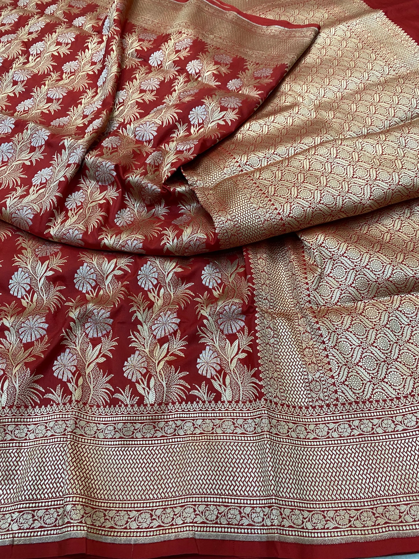 Pure Silk Banarasi Floral Stripe Saree