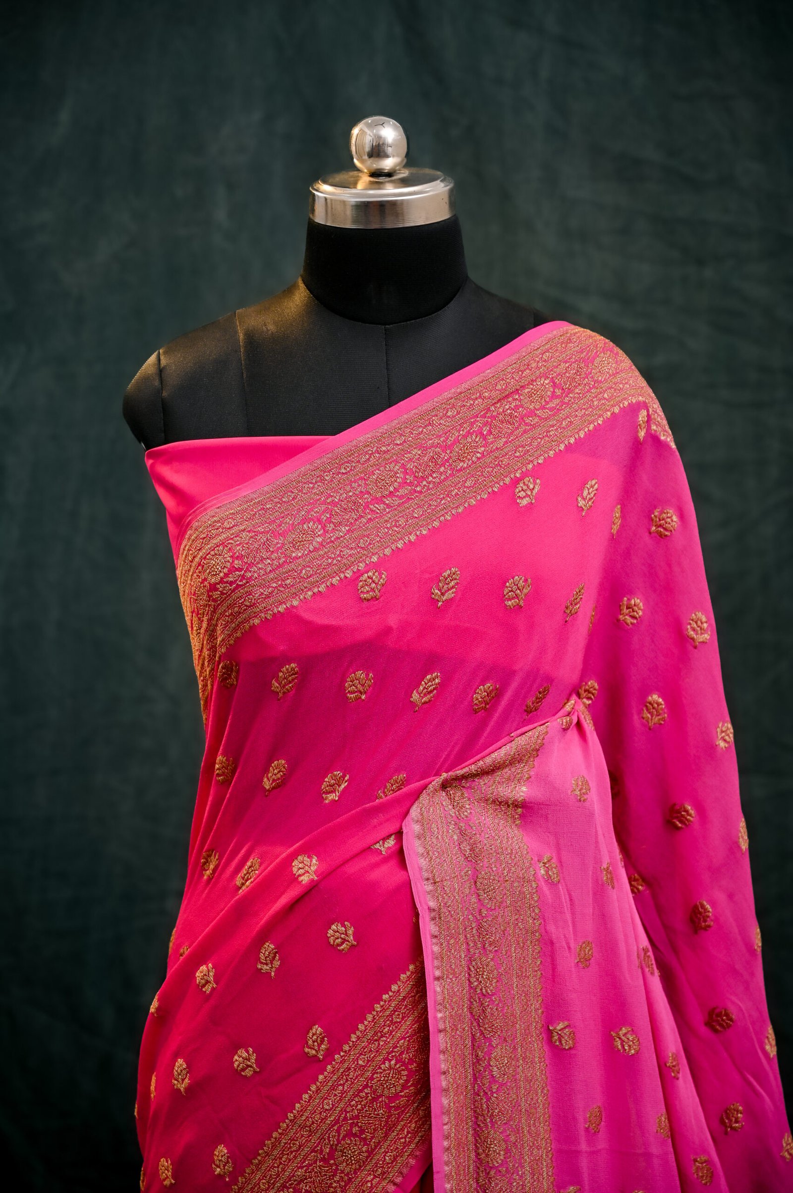 PURE KHADDI CHIFFON ANTIQUE BUTI SAREE - Image 5